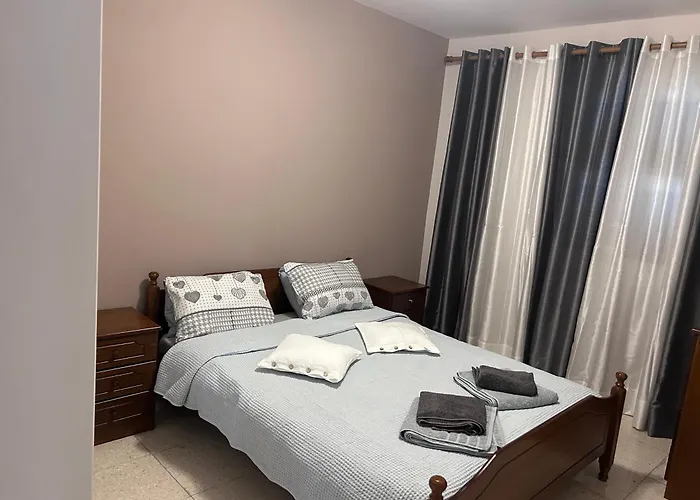 Ptolemaidos Cosy Family Apartament Larnaca