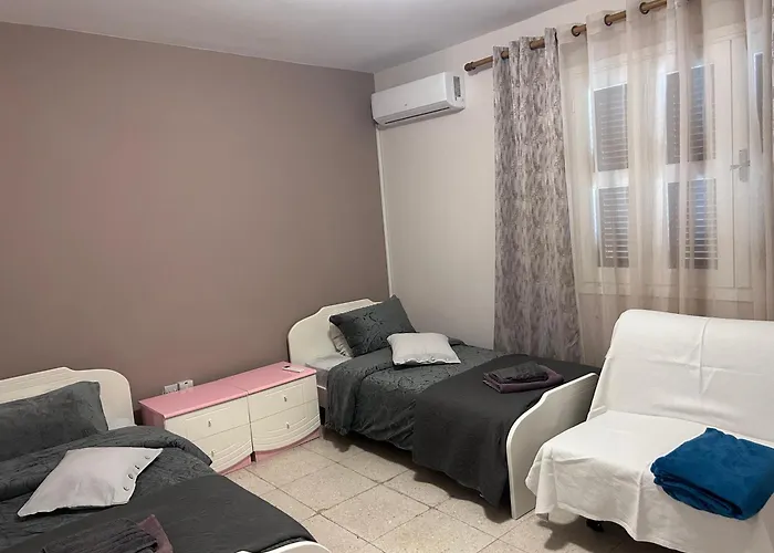 Apartmán Ptolemaidos Cosy Family Larnaca